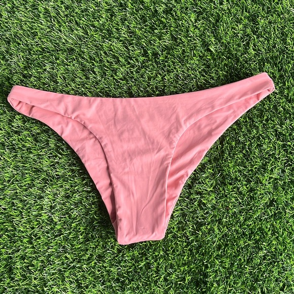 AAKAA Bikini Bottom size medium - Picture 1 of 7